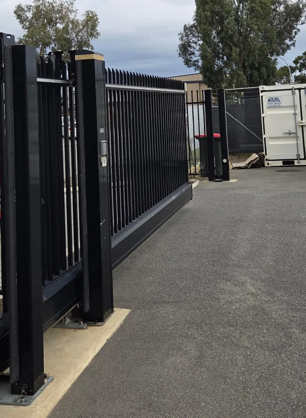 Cantilever Gates